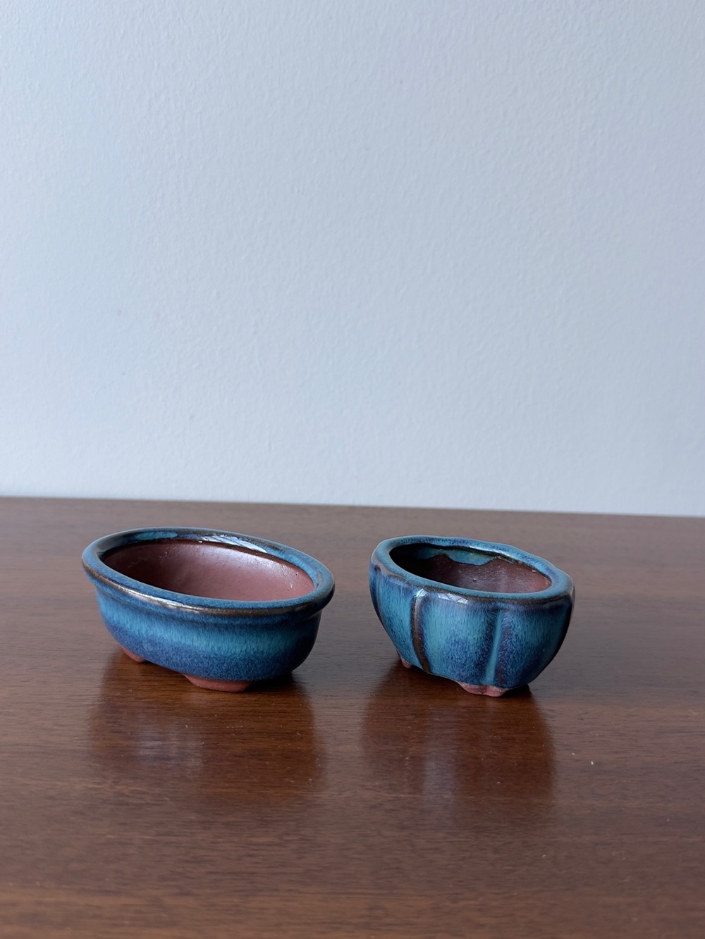 Set of two mini planters